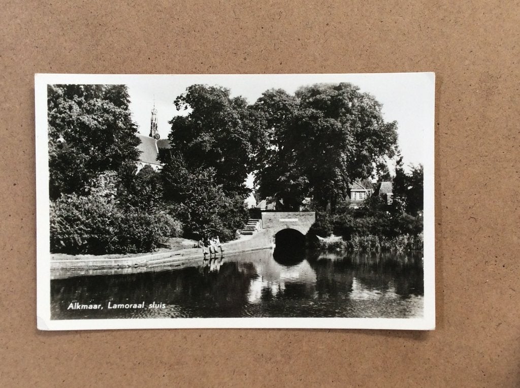 Alkmaar, Lamoraal sluis, Ophalen of Verzenden, 1940 tot 1960, Gelopen, Noord-Holland