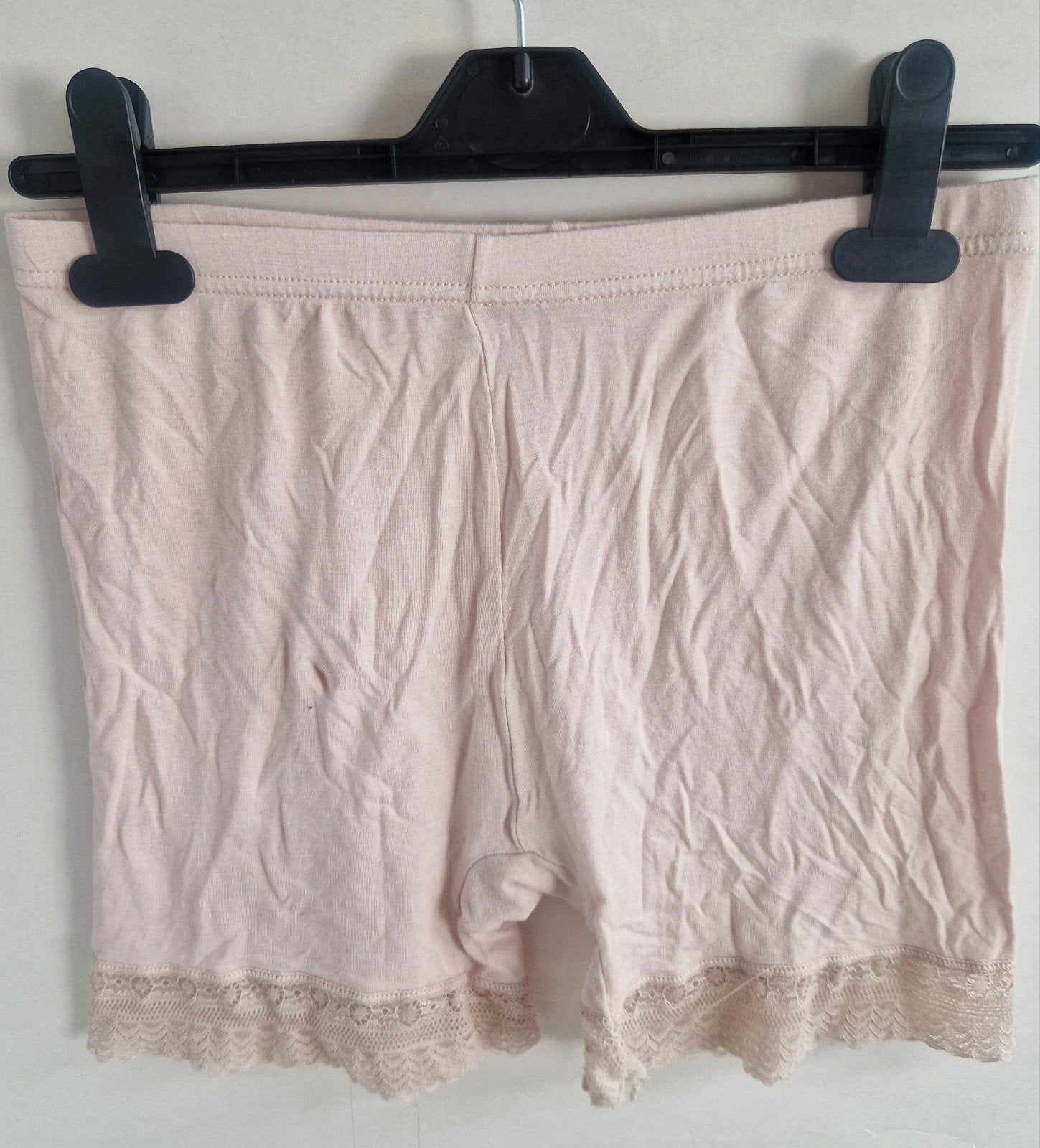Beige biker short L-XL - ideaal onder jurk, Ophalen of Verzenden, Beige, Broekje of Short
