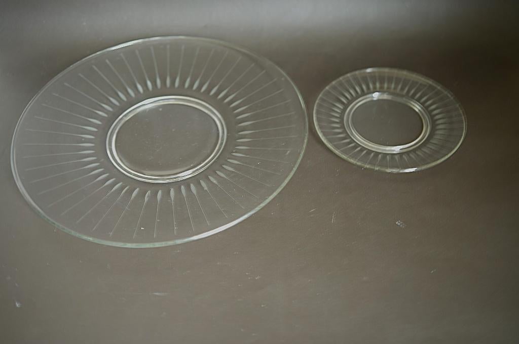 vintage mid century gebakstel geslepen helder glas 11-delig, Gebruikt, Ophalen of Verzenden, Overige stijlen, Glas