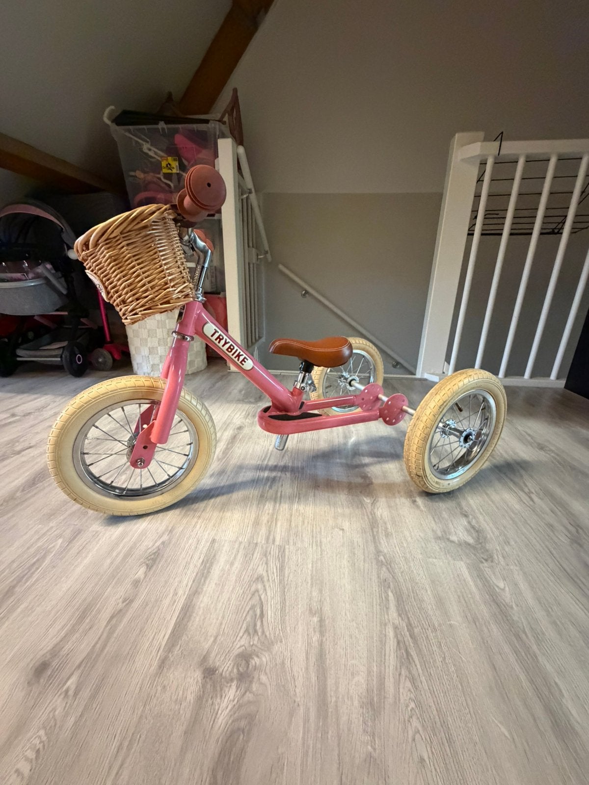 Mooie trybike, Ophalen, Zo goed als nieuw, Verstelbare zitting