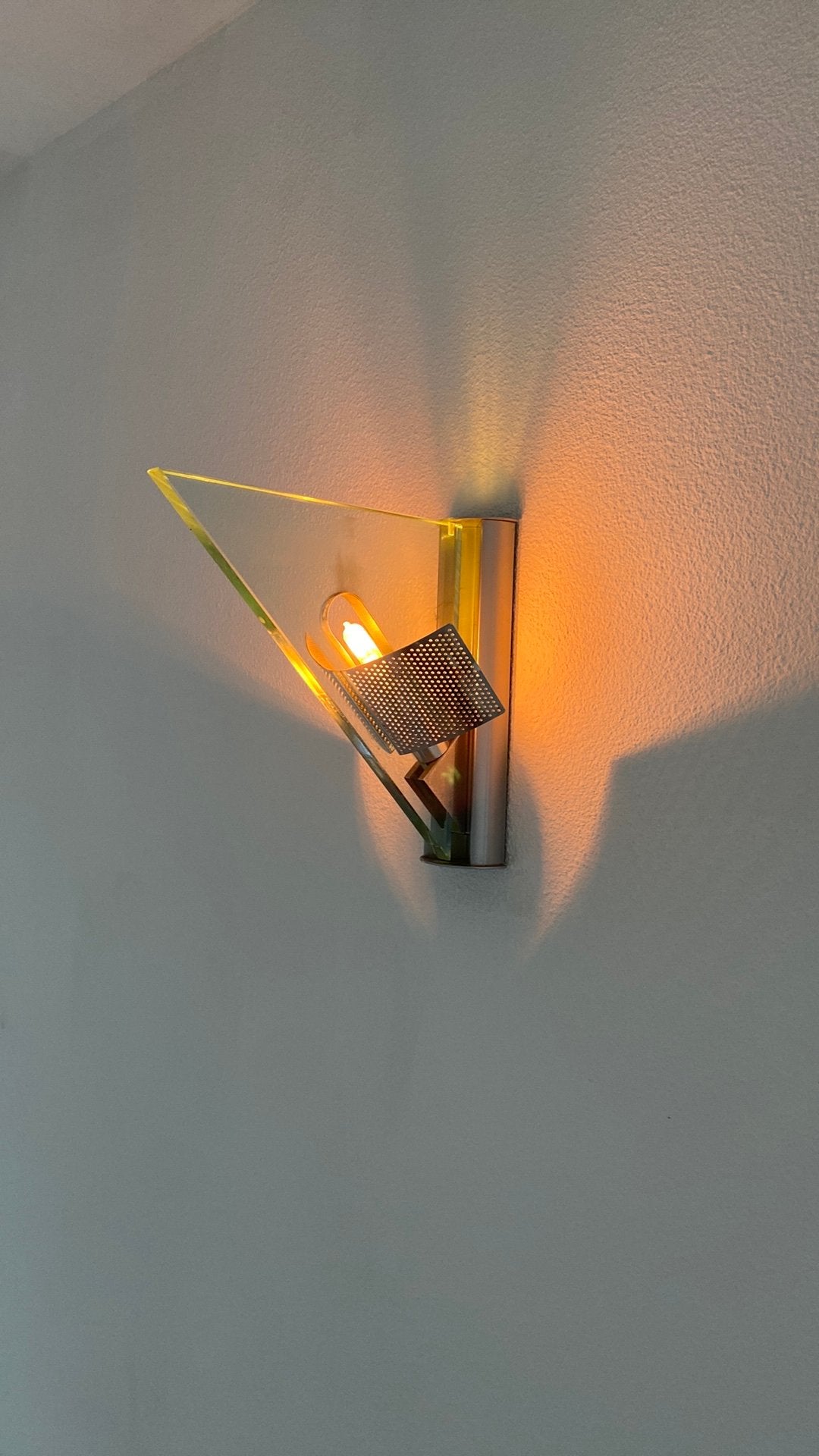 2x Wandlamp design Artemide Carlo Forcolini, Ophalen, Grijs, Zo goed als nieuw, Dimbaar