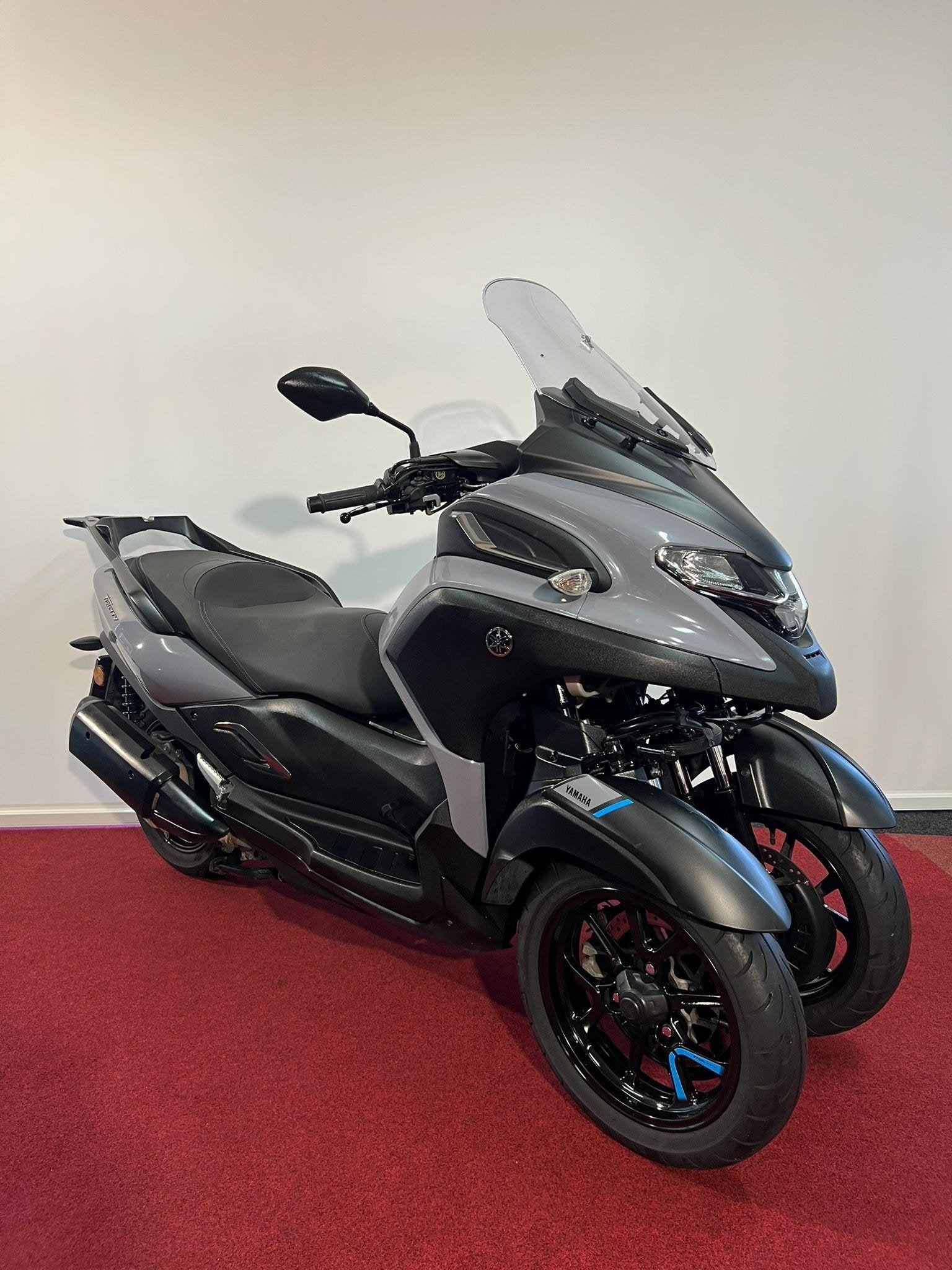 Yamaha Tricity 300 ABS, Motoren, Scooter, Info@yamaha-motor.eu, 292 cc, Bedrijf