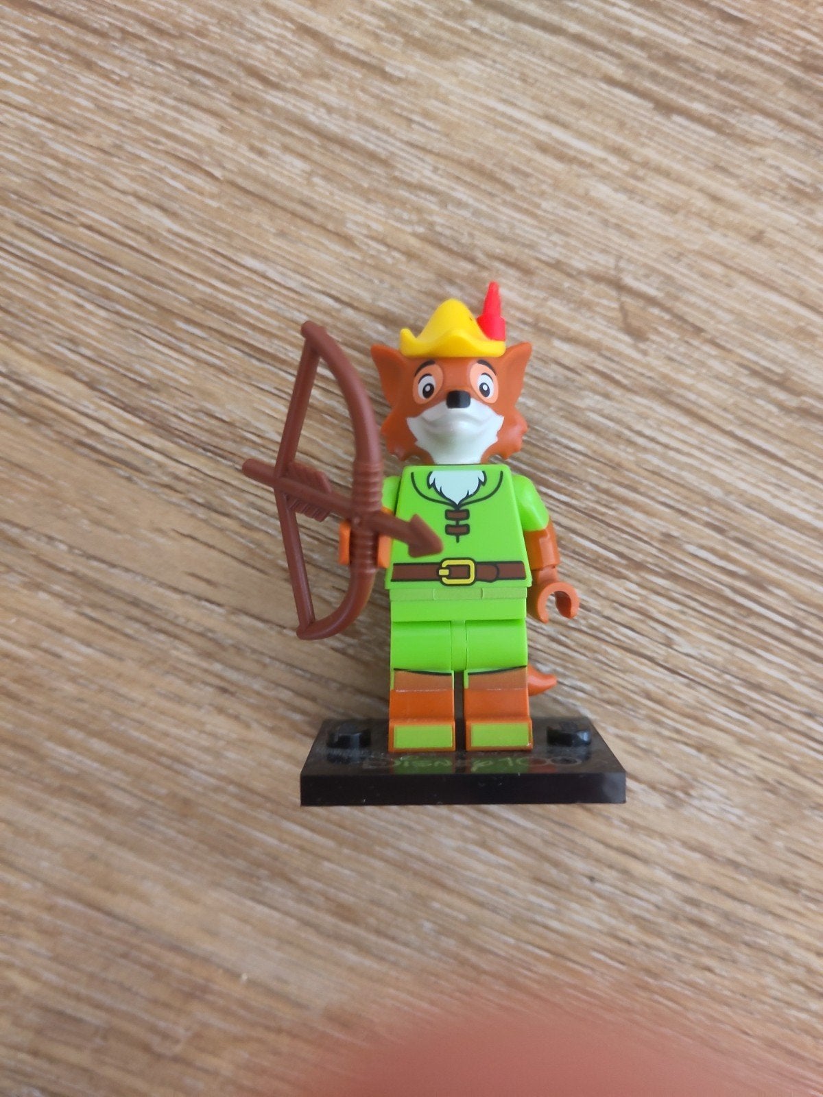 Lego Disney 100 Robin Hood Minifiguur met Boog 71038-14, Lego, Ophalen of Verzenden, Zo goed als nieuw, Minifiguren serie