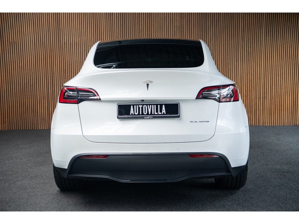 Tesla Model Y Long Range Dual - Motor AWD 75 kWh Navi Camera, Auto's, Automaat, Dealer onderhouden, Achterwielaandrijving, Gebruikt