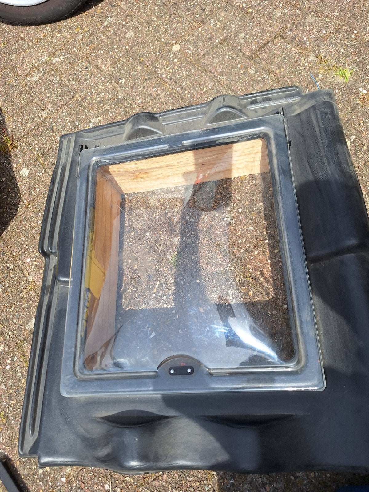 Dakraam bp2 ubbink hm6 6dakpans

Pu dakraam dakpan
Nieuw maa, Kunststof, Zwart, Overige typen, Nieuw