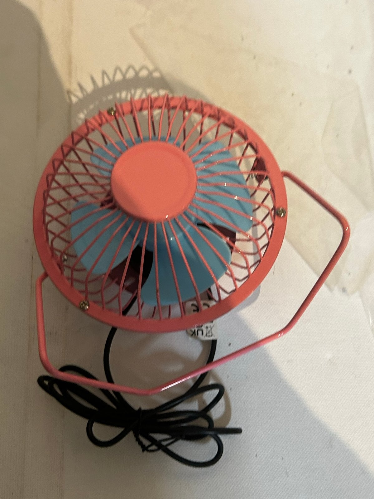 mini USB ventilator roze - Compact en draagbaar, Ophalen of Verzenden, Nieuw, Tafelventilator