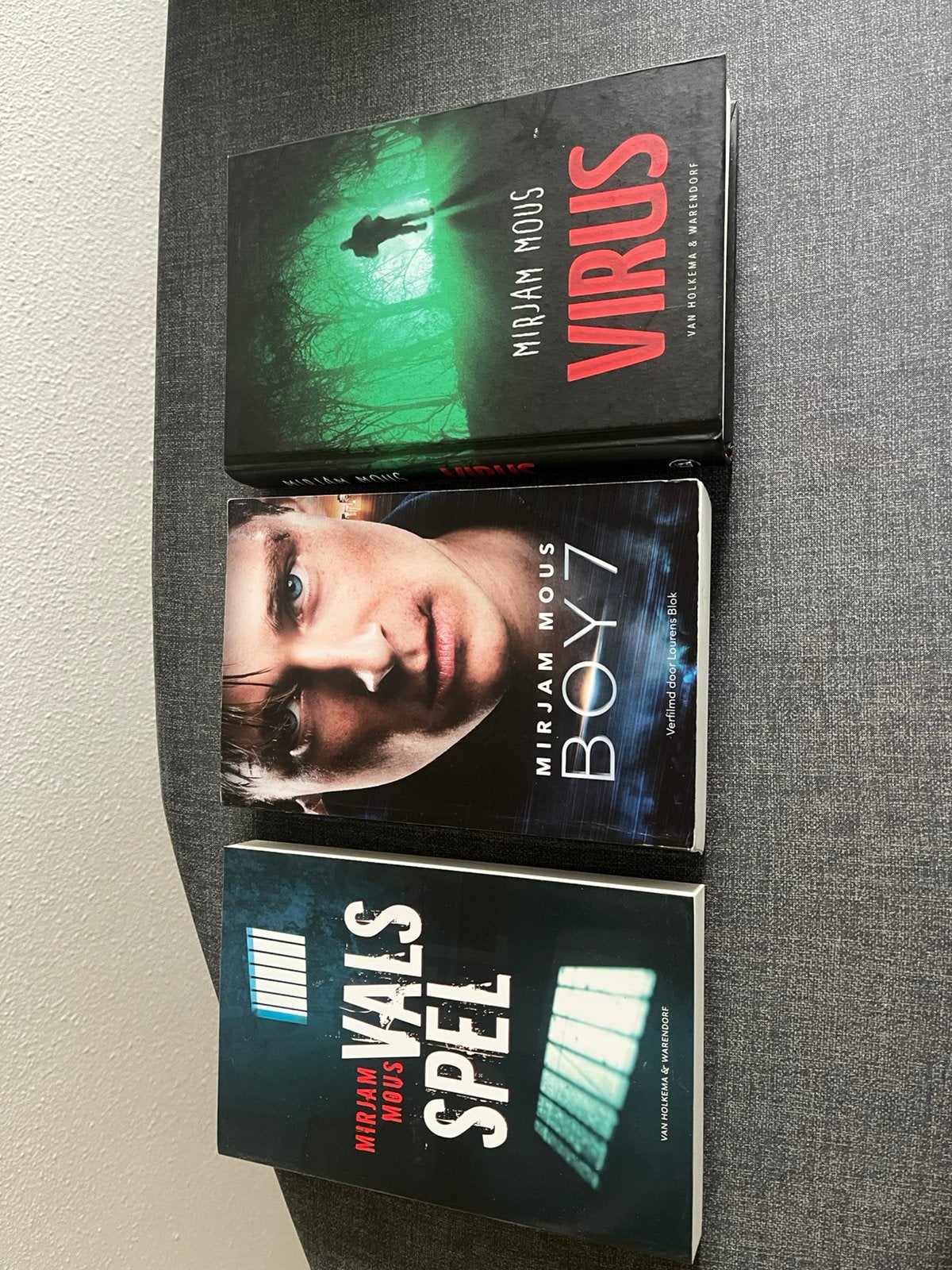 Jongensboeken 3 van Mirjam Mous, Boeken, Ophalen, Zo goed als nieuw