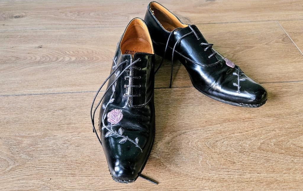 Rare Italian design leather shoes, Schoenen met lage hakken, Zwart, Ophalen of Verzenden, Zo goed als nieuw