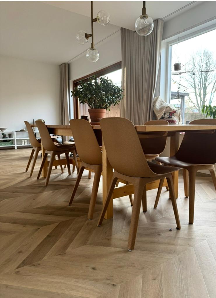ODGER Eetkamerstoel bruin beige, Ophalen, Overige materialen, Bruin, Zo goed als nieuw