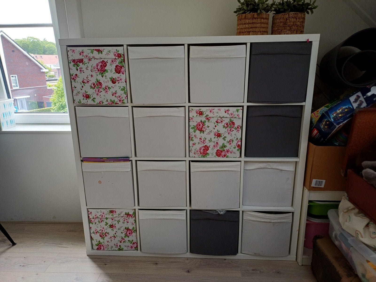 IKEA KALLAX kast met 16 vakken en opbergboxen, Ophalen, Gebruikt