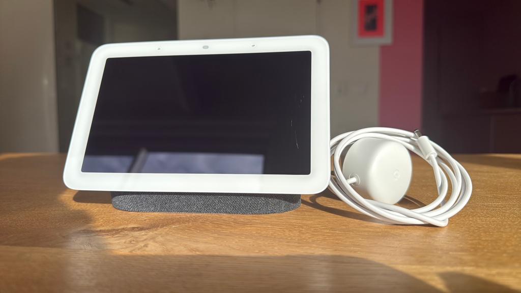 Google Nest Hub 2e Gen - Smart Display met Google Assistent, Ophalen, Zo goed als nieuw, Wi-Fi, 7 inch of minder