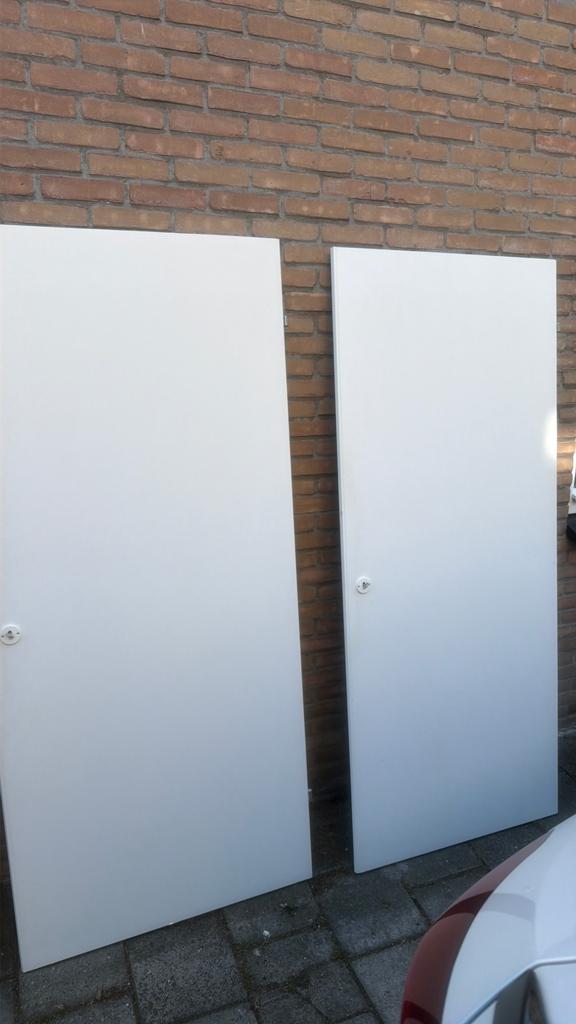 GRATIS | 4 opdekdeuren / deuren, Doe-het-zelf en Verbouw, Deuren en Horren, Ophalen of Verzenden, Zo goed als nieuw, Binnendeur