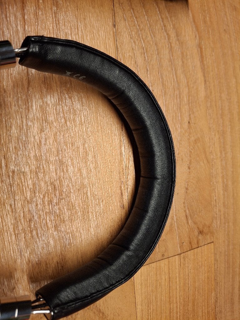 Koptelefoon Bower & Wilkins P3, Draagtas/etui, Meerkleurig, Nieuw, On-ear