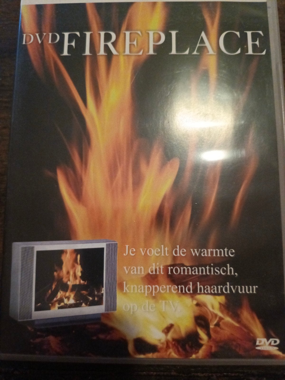 DVD Fireplace: Romantisch knapperend haardvuur op je TV, Alle leeftijden, Ophalen of Verzenden, Gebruikt, Breedbeeld