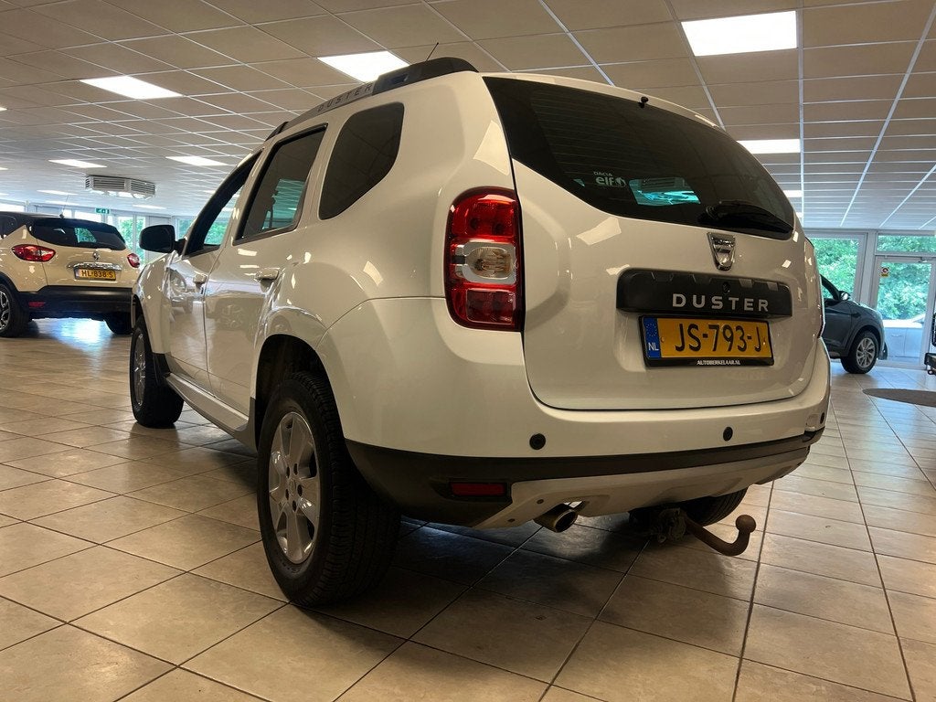 Dacia Duster 1.2 TCe 4x2 Prestige Navigatie, Trekhaak, Cruis, Auto's, Dacia, Voorwielaandrijving, 125 pk, Gebruikt, 4 cilinders