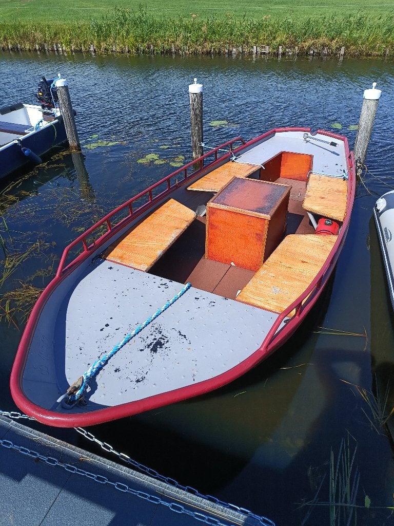 Leuke sloepje/vletje, Watersport en Boten, Gebruikt, Binnenboordmotor, Diesel, 6 pk