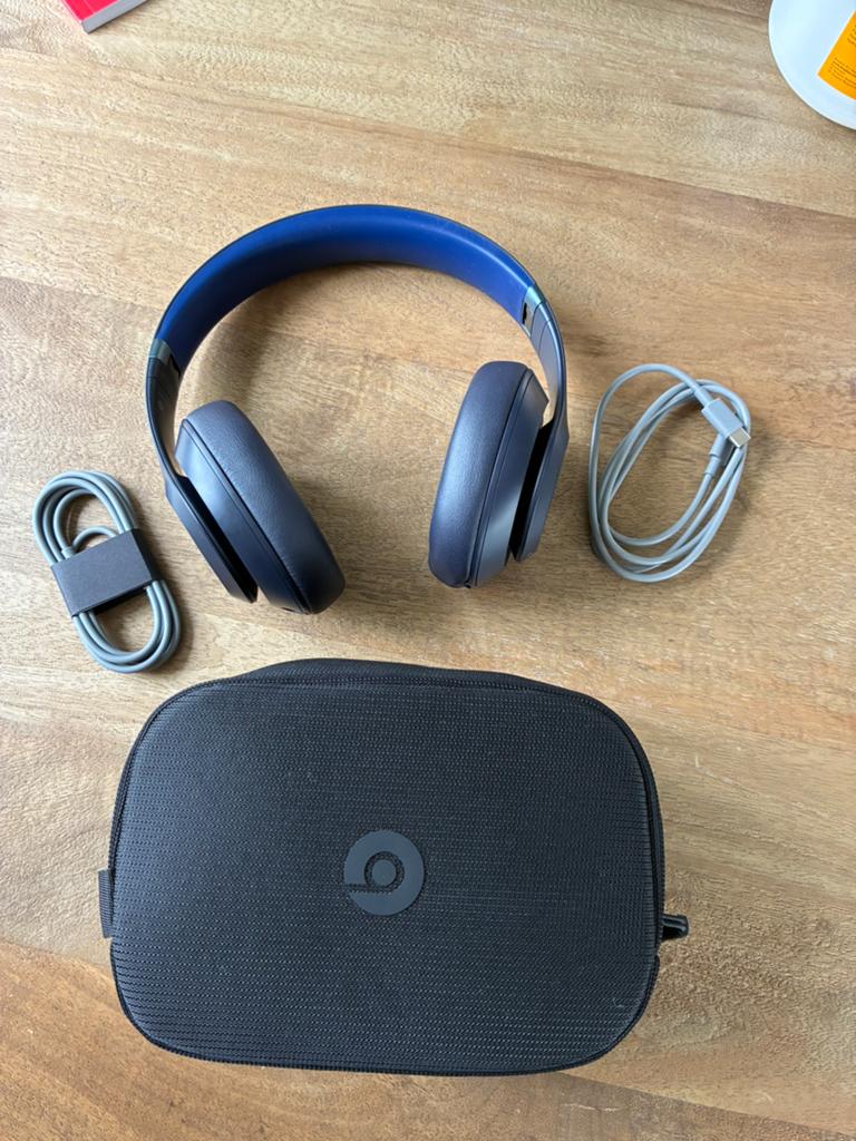 Beats studio pro navy, Audio, Tv en Foto, Koptelefoons, Beats, Ophalen of Verzenden, Zo goed als nieuw, Over oor (circumaural)