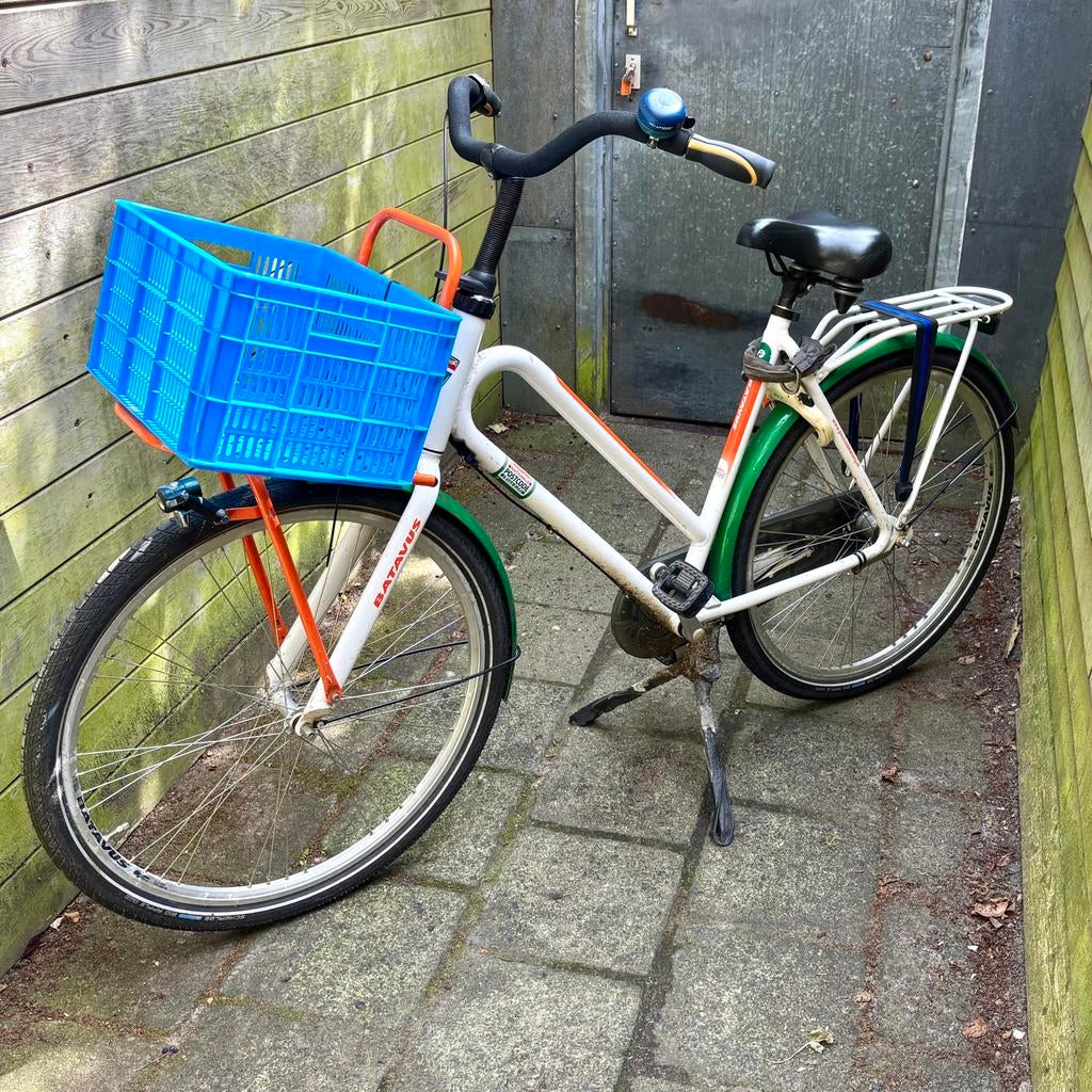 Batavus Postcodeloterijfiets met voordrager en krat, Ophalen, Terugtraprem, Gebruikt, Versnellingen