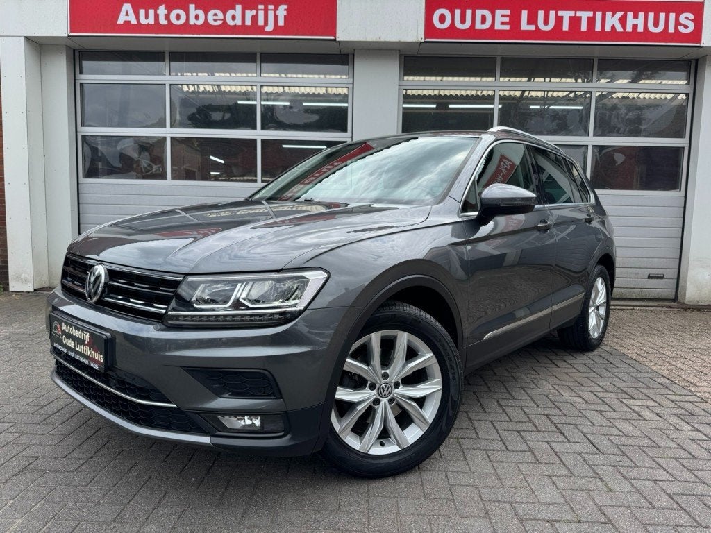Volkswagen TIGUAN 1.4TSI 150PK DSG Highline Virtual Full-Led, 4 cilinders, USB, 1398 kg, 16 km/l