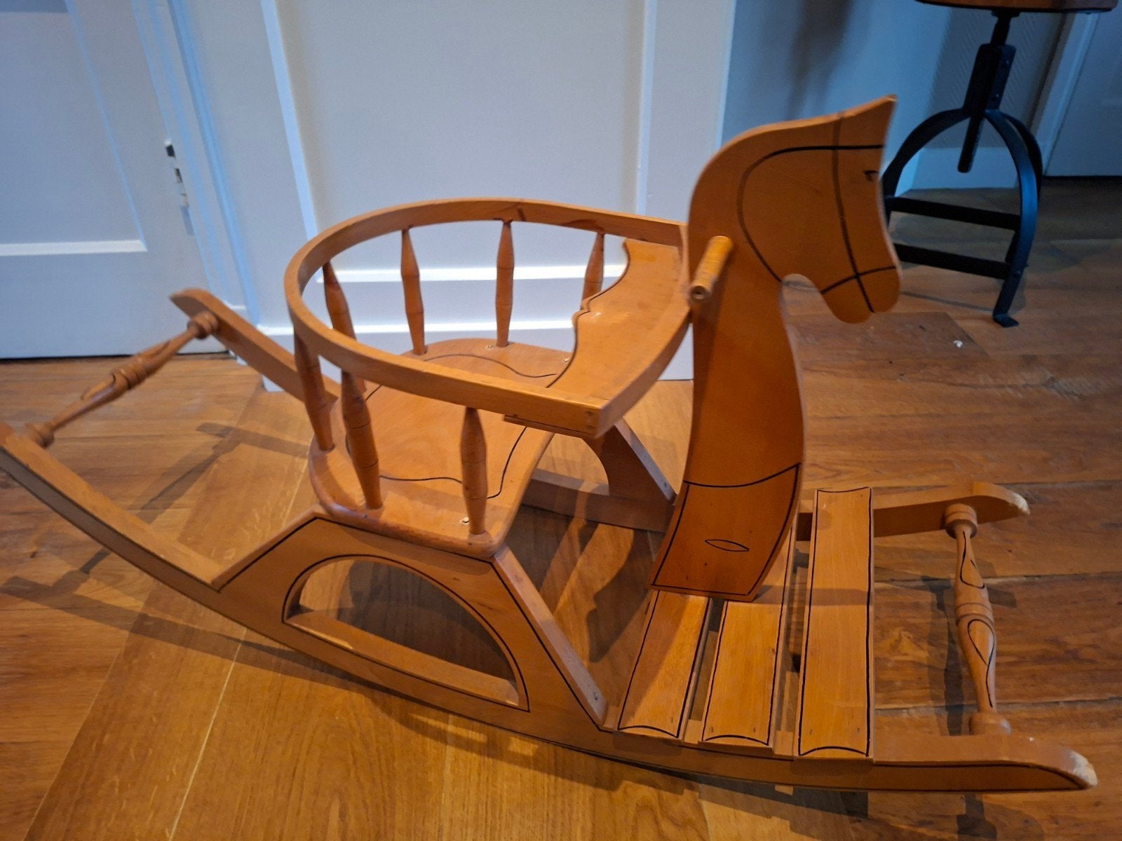 Vintage houten schommelpaard, Ophalen, Gebruikt, Jongen of Meisje