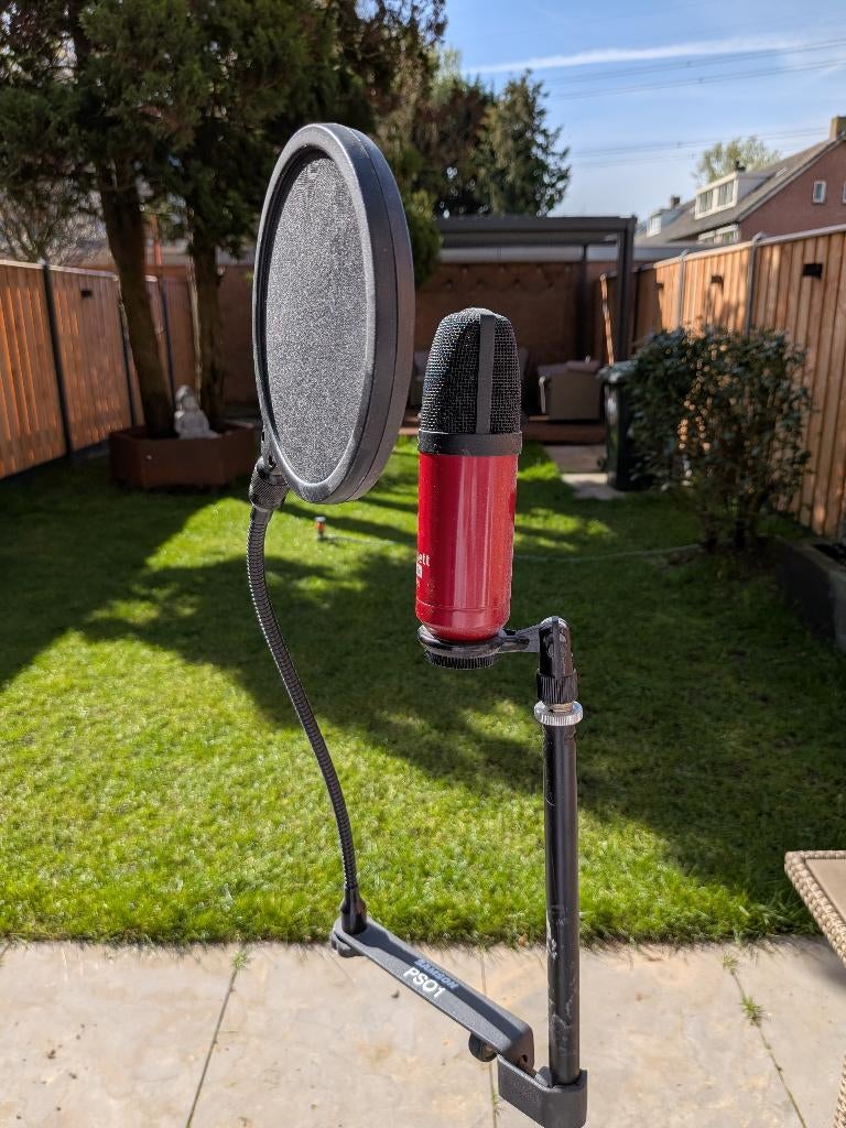Focusrite Scarlett CM25 microfoon, statief en popfilter, Ophalen, Gebruikt, Zangmicrofoon