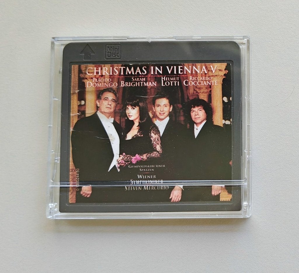 minidisc Domingo Brightman Lotti Cocciante Christmas Vienna, Verzenden, Minidisc-speler