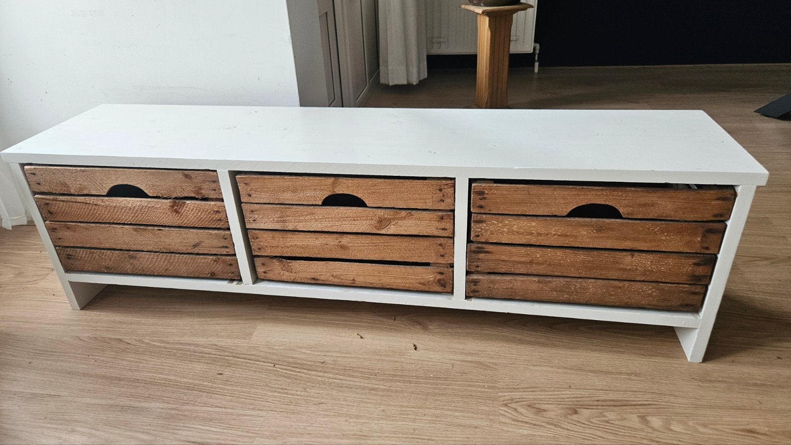 zgan steigerhouten tvmeubel, Huis en Inrichting, Kasten | Televisiemeubels, Ophalen, Zo goed als nieuw, 25 tot 50 cm, Minder dan 100 cm