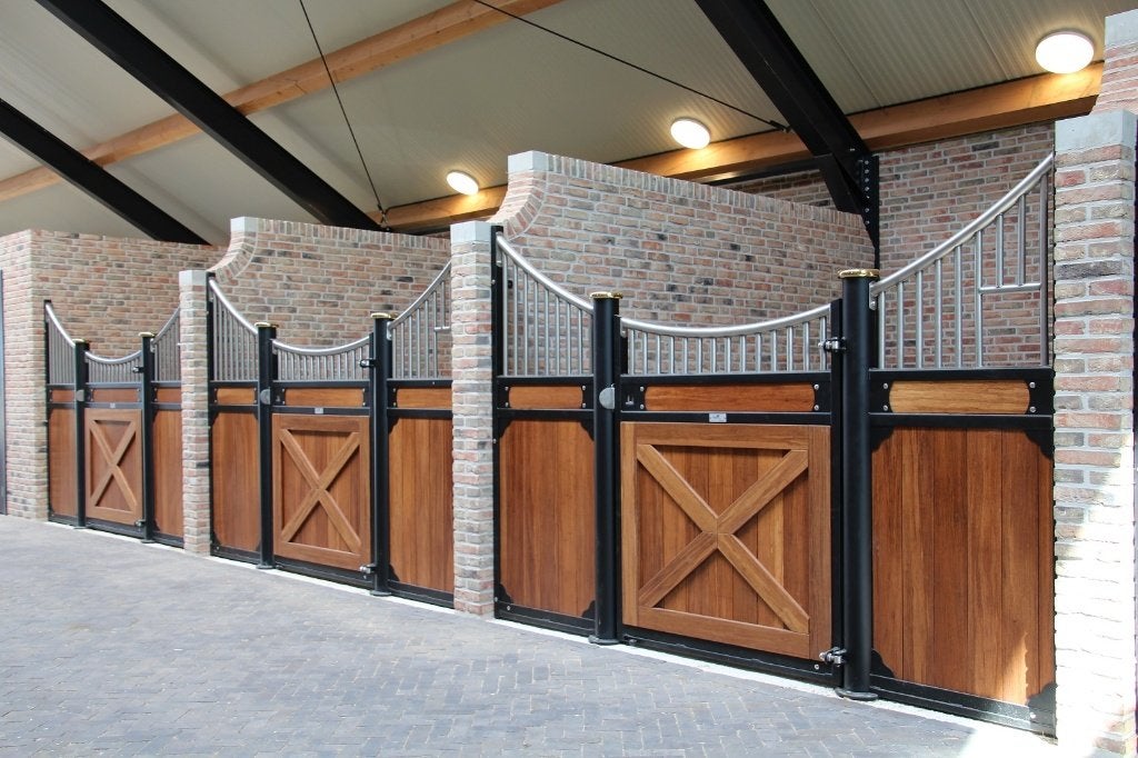 45. Paardenstal | luxe paardenstal | paardenbox kopen | stal, Stalling, 1 paard of pony
