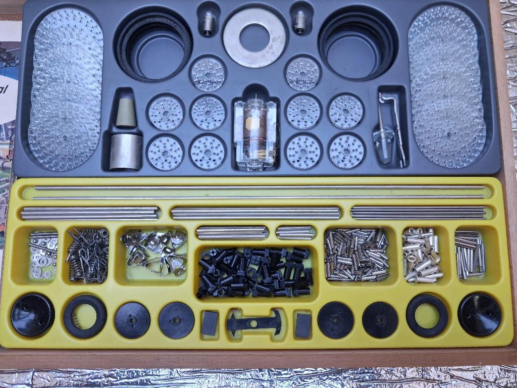 Onderdelen Philips Mechanical Engineer ME1200 bouwdoos, Antiek en Kunst, Antiek | Speelgoed, Ophalen of Verzenden
