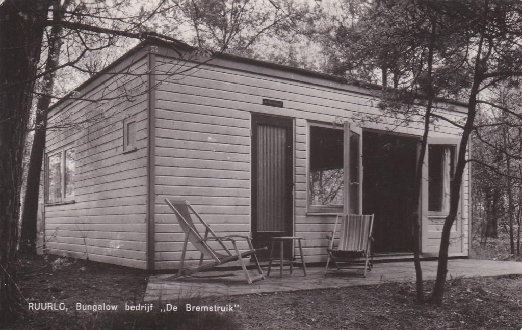 GA1571 Ruurlo Bungalow bedrijf De Bremstruik Borculo Vorden, Verzenden, 1960 tot 1980, Gelopen, Gelderland