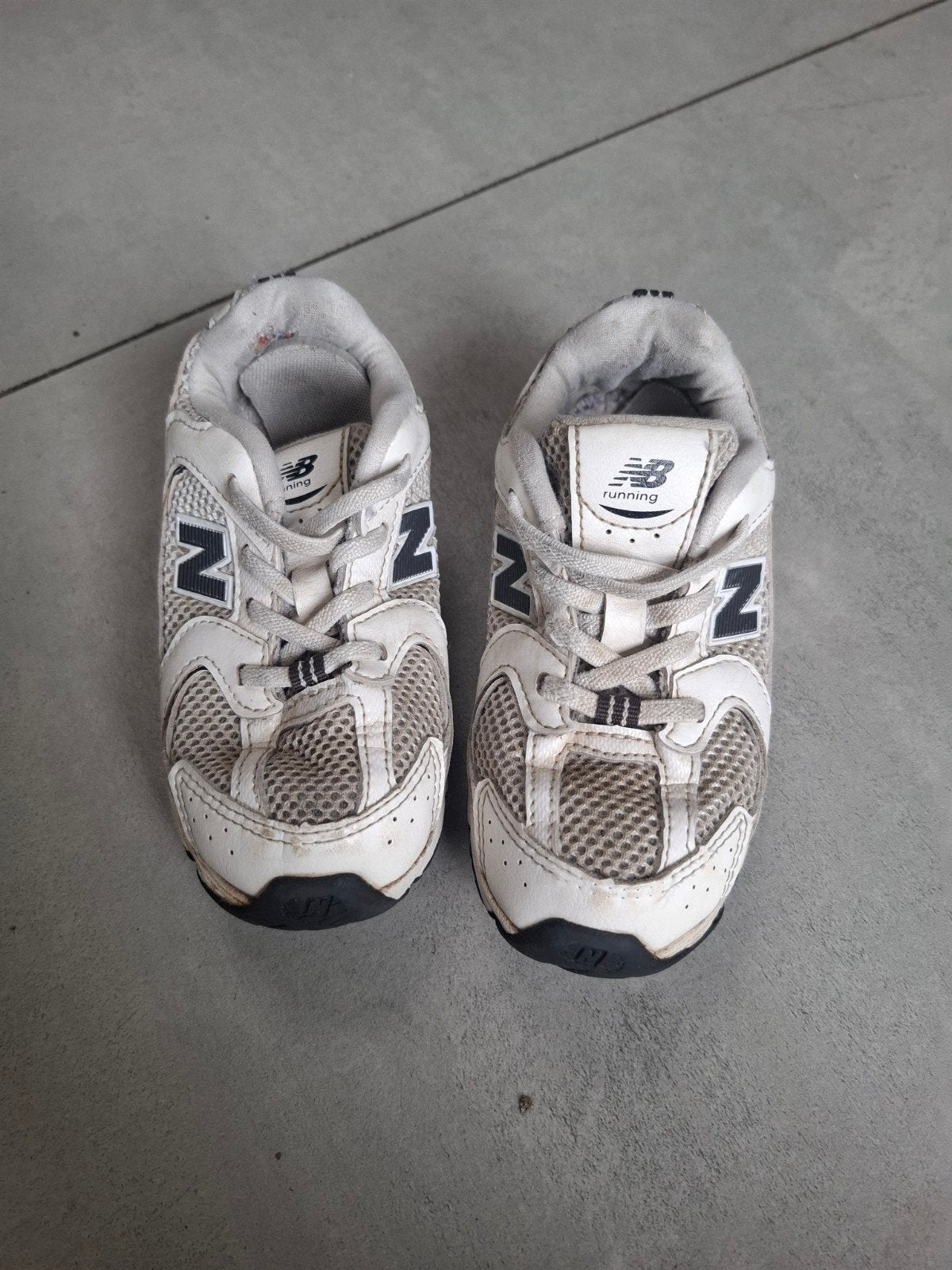 New Balance hardloopschoenen voor kinderen maar 27.5, Gebruikt, Ophalen of Verzenden, New Balance, Jongen of Meisje