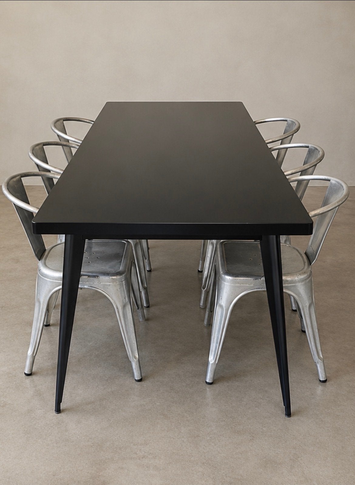 Originele Tolix set uit de jaren '50 - Tafel met 6 stoelen, Gebruikt, Vijf personen of meer, Rechthoekig, 50 tot 100 cm