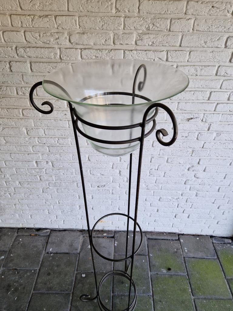 Vintage plantenstandaard met glazen stolp en vloerschaal, Ophalen of Verzenden