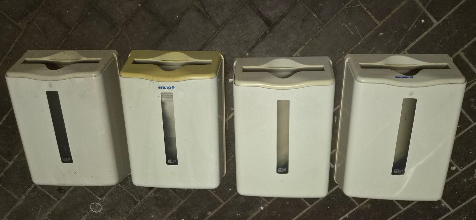 papier dispenser Tork, Ophalen of Verzenden, Gebruikt