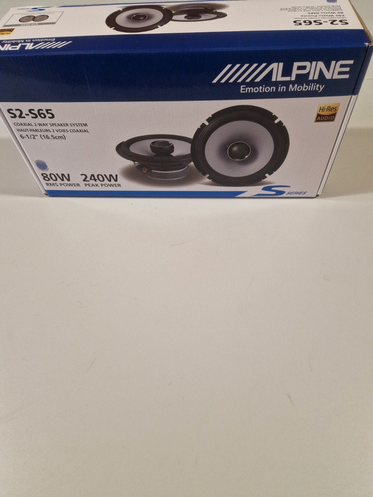 Speakerset in doos die niet bij de Speakers hoort, Ophalen of Verzenden, Nieuw