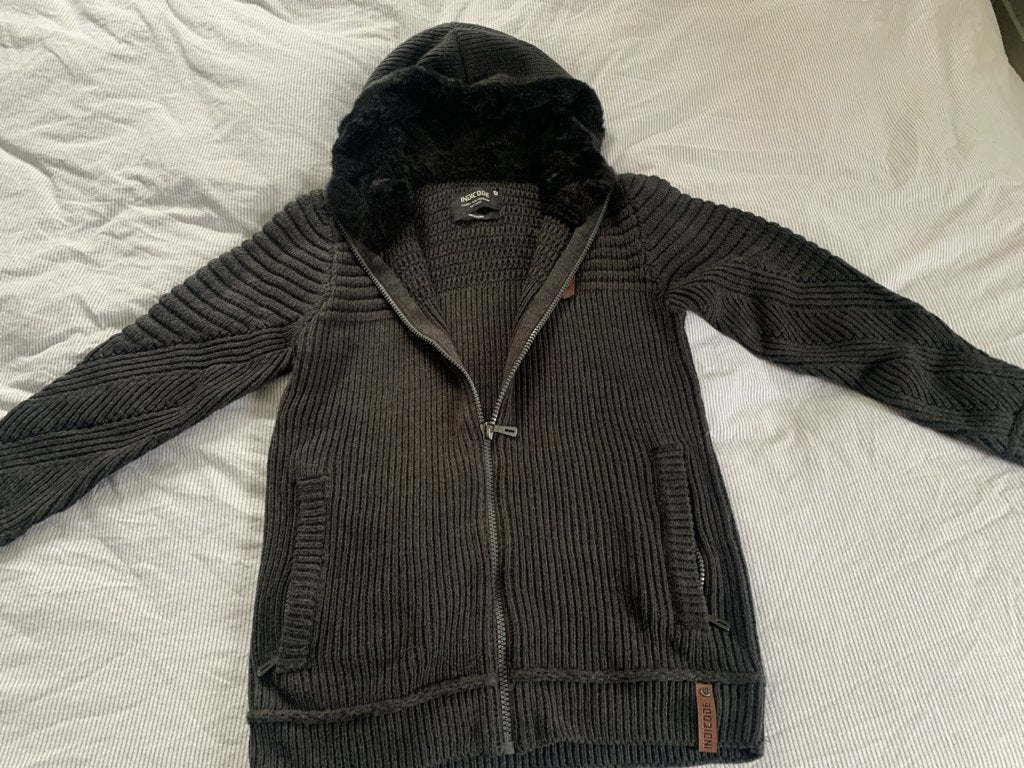 Indicode gebreide hoodie nieuw., Ophalen of Verzenden, Nieuw, Maat 48/50 (M), Zwart