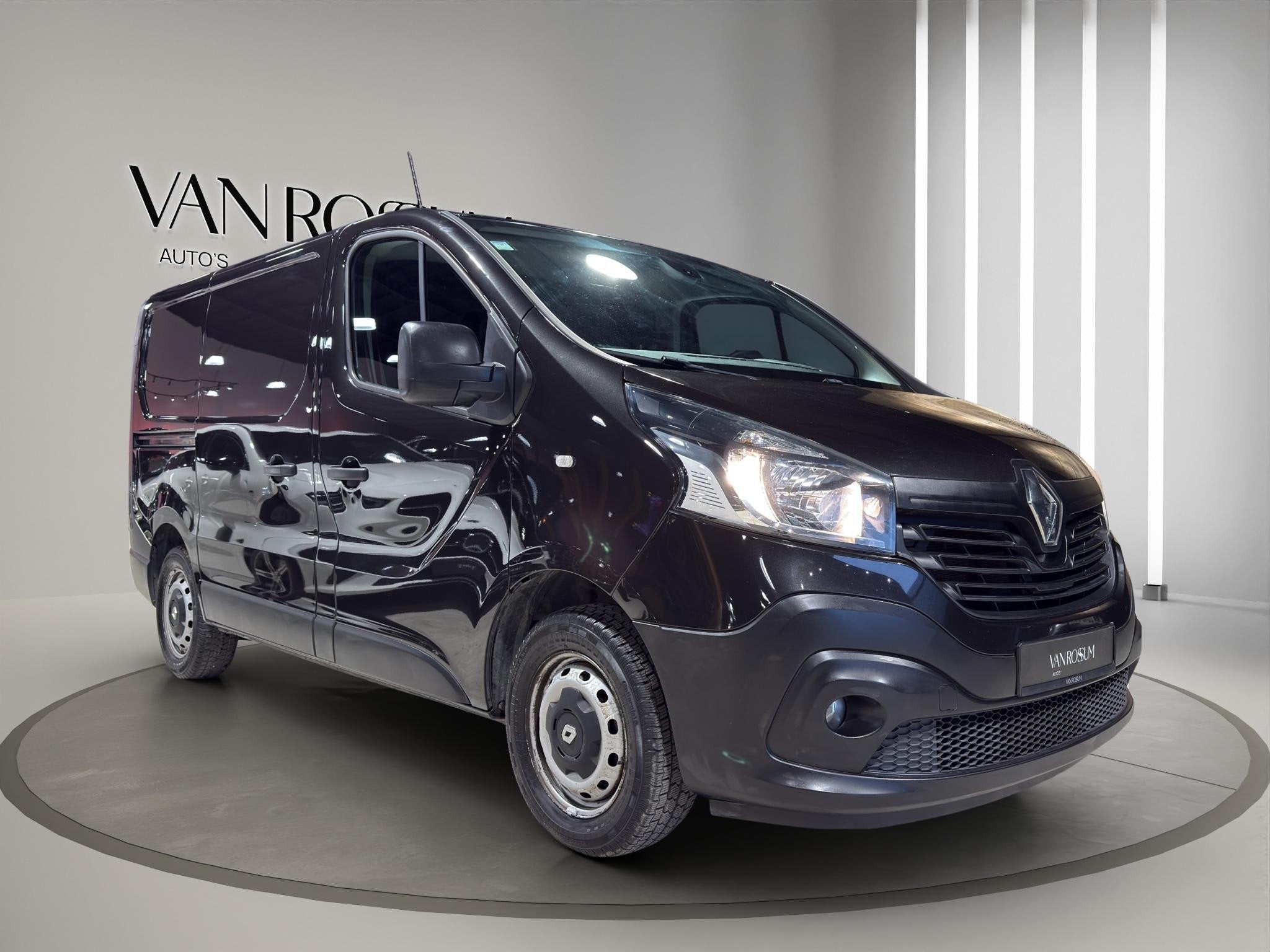 Renault Trafic L1H1 1.6 dCi 120 Energy | Airco Camera | Park, Voorwielaandrijving, Euro 5, Stof, Gebruikt