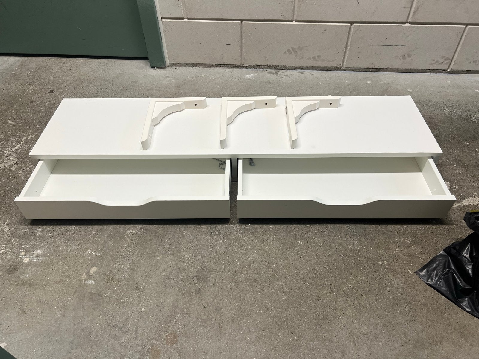 IKEA HANSCHULT plank met lades en beugels, Ophalen, Gebruikt
