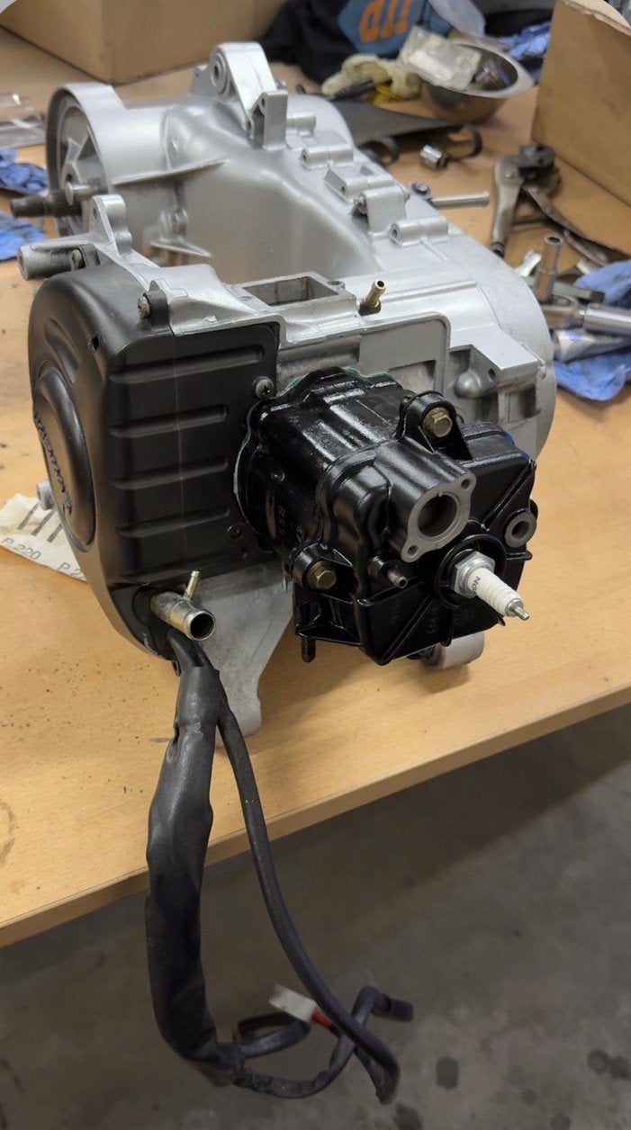 125 cc m07 sd gilera runner motor blok, Ophalen, Zo goed als nieuw, Blok, Piaggio