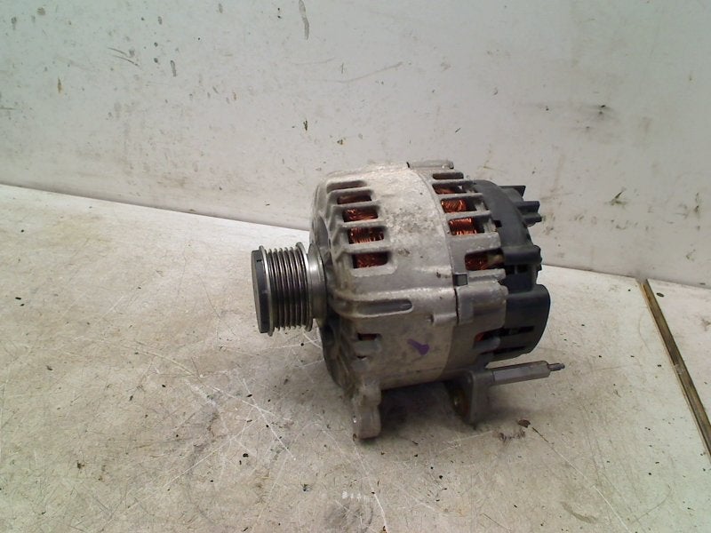 Dynamo Volkswagen Golf VI (5K1) (2008-10/2010-05) 03L903023F, Gebruikt, Volkswagen, Volkswagen AG, Kundenbetreuung@volkswagen.de