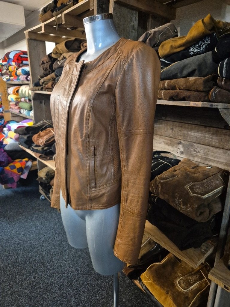 Dames bruine leren jas, Kleding | Dames, Maat 38/40 (M), Bruin, Djt@dejuistetoon.eu, Ophalen of Verzenden