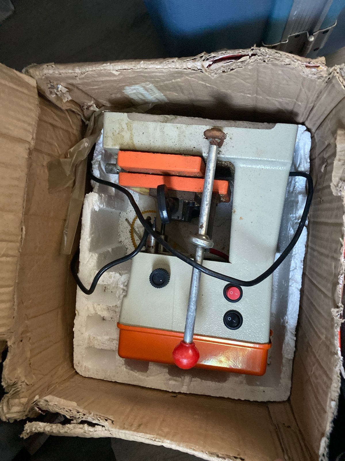 Sleutelkopieermachine - Gebruikt, Doe-het-zelf en Verbouw, Ophalen, Gebruikt