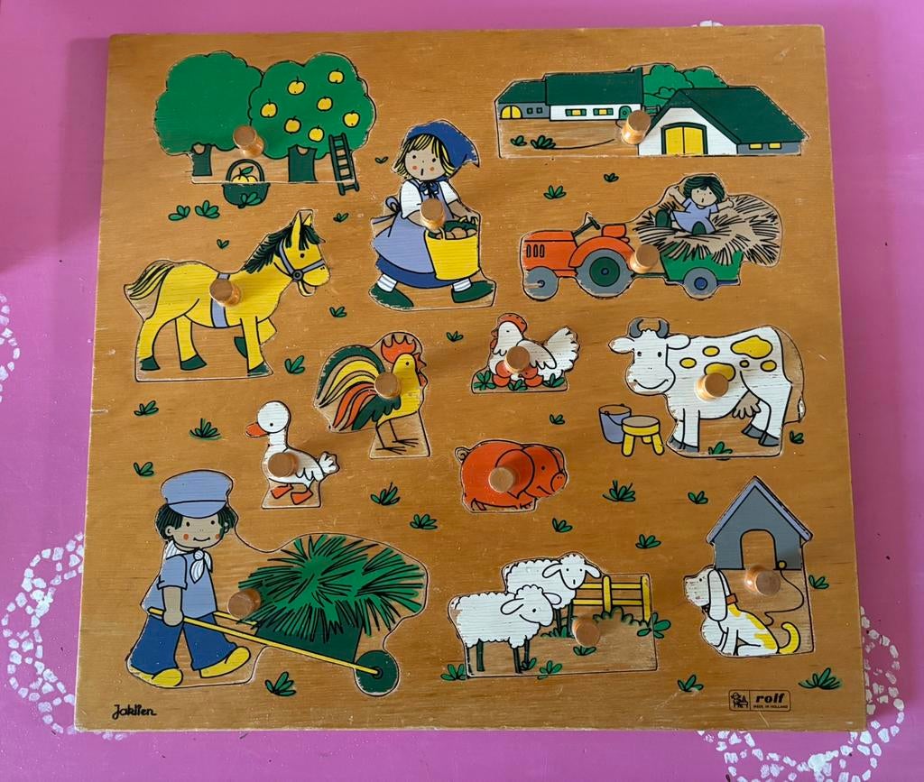 Vintage/retro grote Puzzel op de boerderij van Rolf, Ophalen of Verzenden, 10 tot 50 stukjes, Gebruikt, Van hout