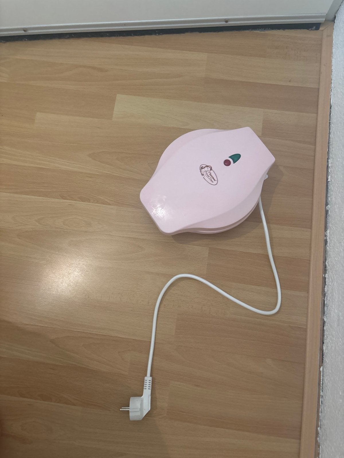 Roze Wafelijzer - Maak heerlijke hartvormige wafels!, Ophalen, Zo goed als nieuw