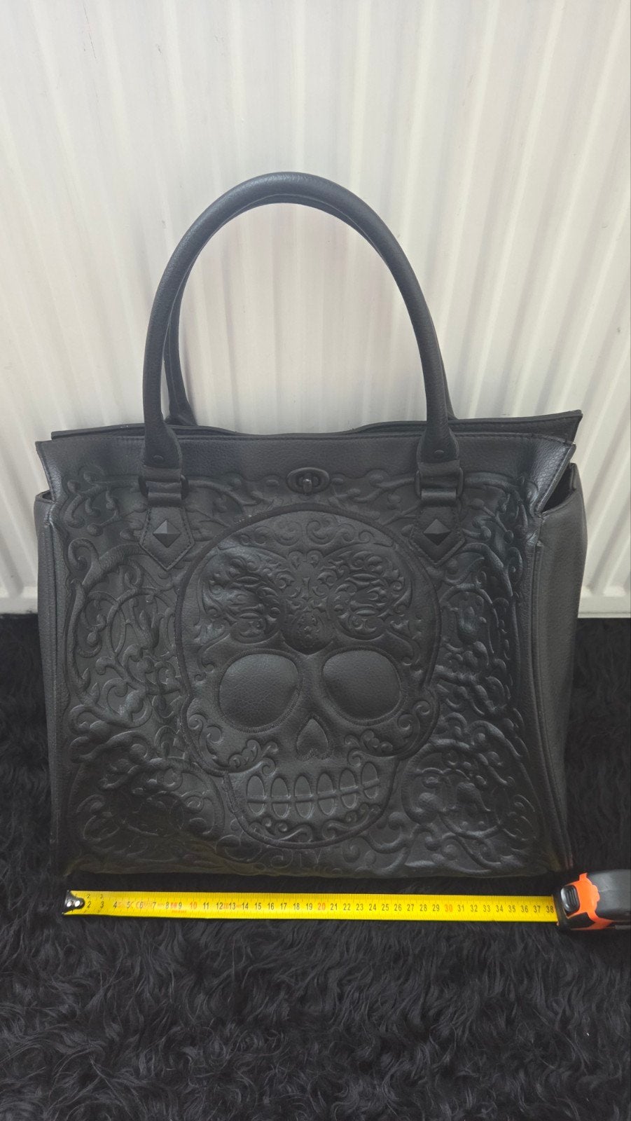 Loungefly Skull Tote Schoudertas - Zwart, Ophalen of Verzenden, Gebruikt, Zwart, Overige merken