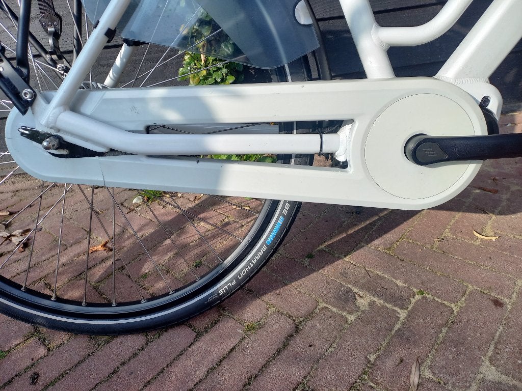 Foto 15 van Elektrische dames fiets - middenmotor - batavus