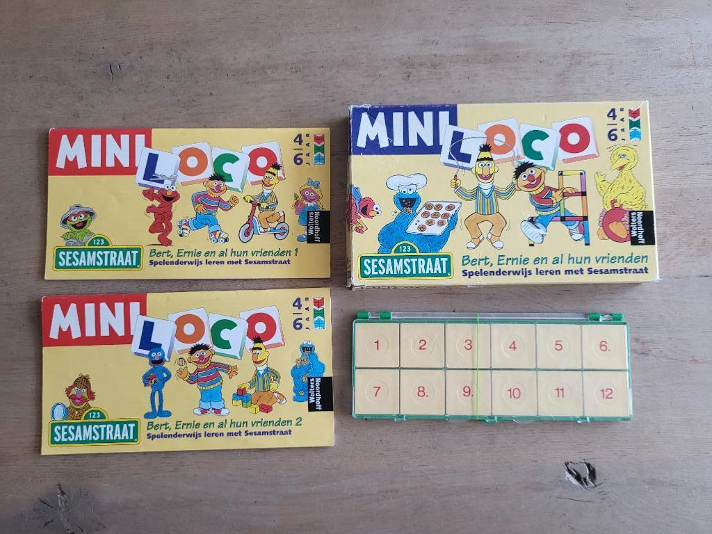 loco miniloco Sesamstraat doos + 2 boekjes, Kinderen en Baby's, Ophalen of Verzenden, Zo goed als nieuw