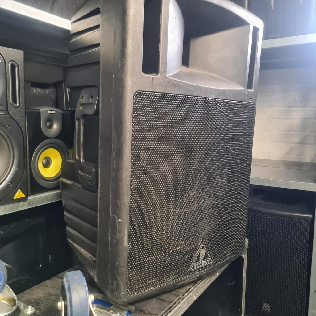 BEHRINGER B300 actieve 15 inch speakers, Audio, Tv en Foto, Luidsprekers, Ophalen, 120 watt of meer, Overige typen, Overige merken