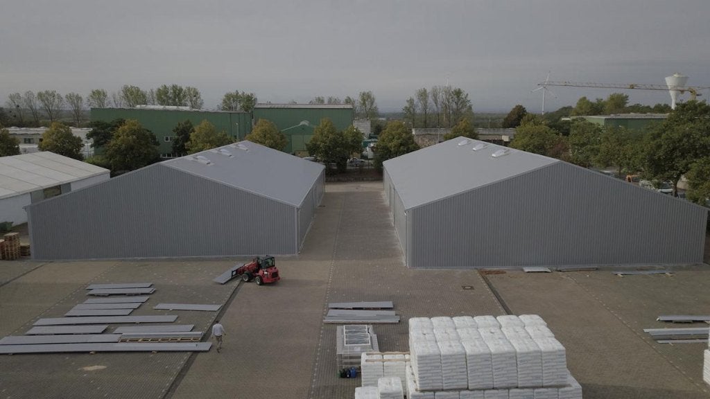 5 bedrijfspanden thuis geleverd,, 6500 m², Koop, Bedrijfsruimte