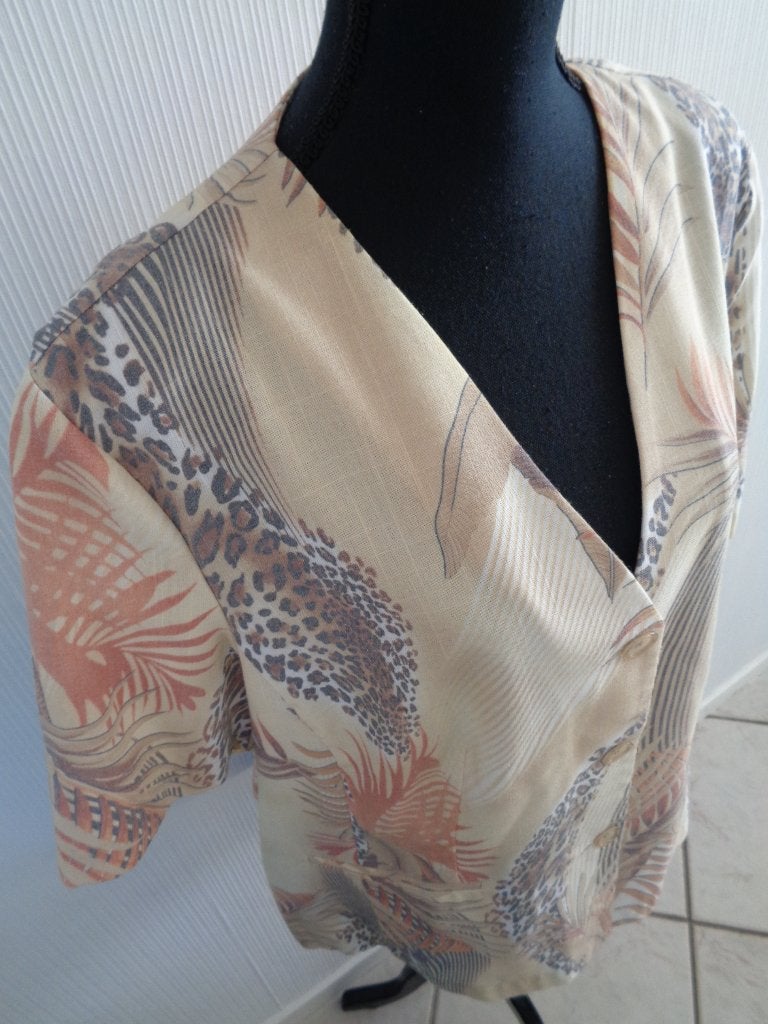 bexleys maat 52 valt als 48/50 oksel tot oksel 66 cm, Kleding | Dames, Grote Maten, Bexleys, Ophalen of Verzenden, Zo goed als nieuw